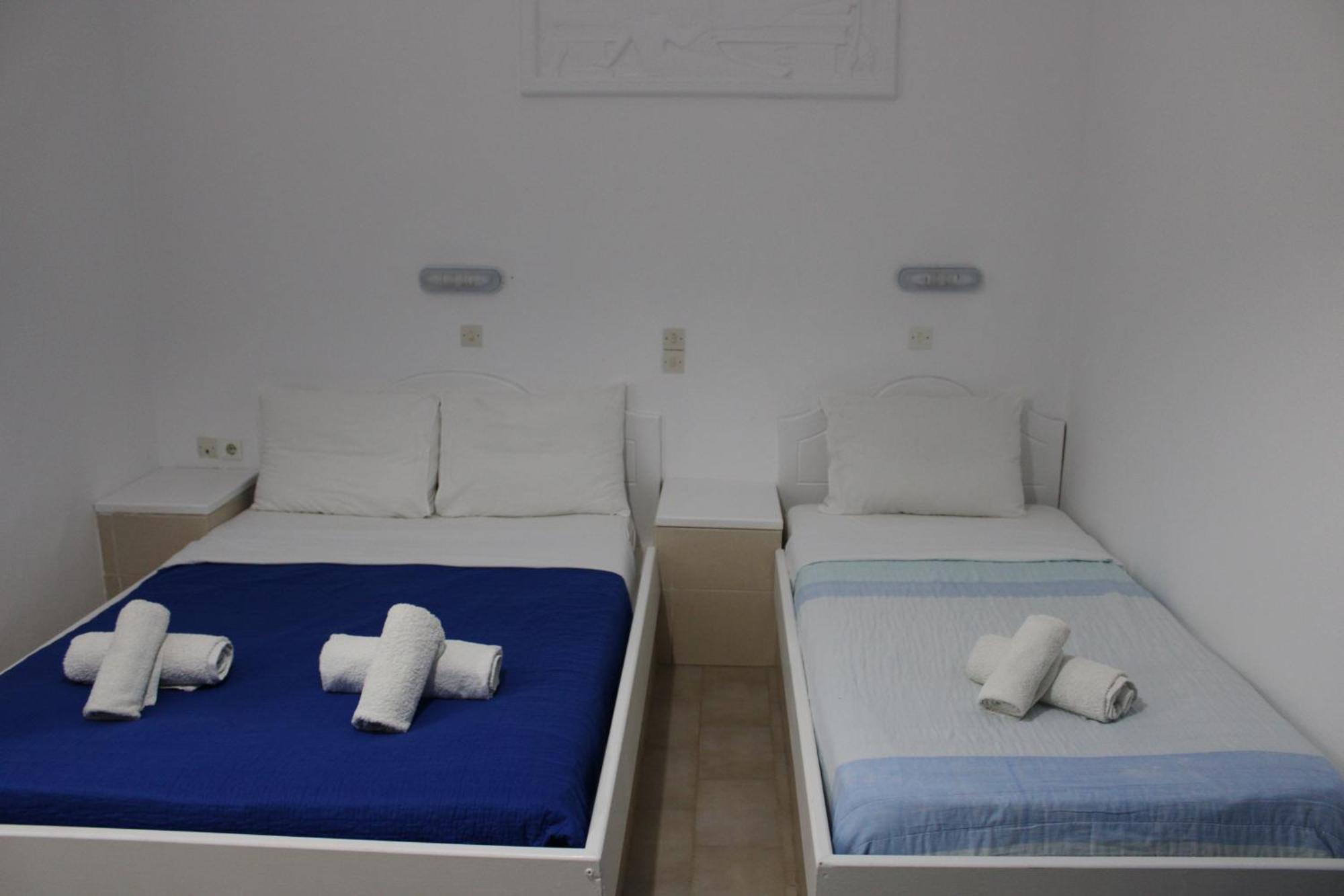 The Three Anchors Rooms Emporio  Eksteriør billede