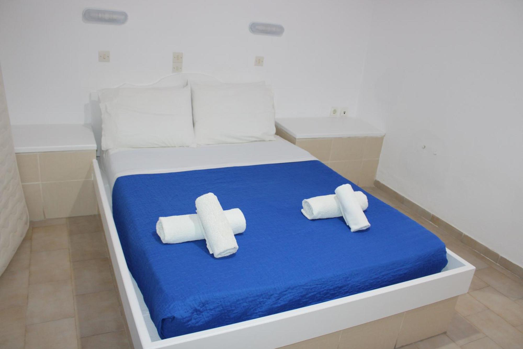 The Three Anchors Rooms Emporio  Eksteriør billede